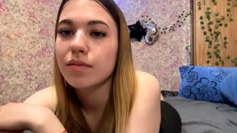 Snapshot of yunsylney chatting on 11, 5, 2026 yunsylney online show from 11, 5, 2026