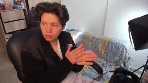 Snapshot of yurii_moody chatting on 23, 10, 2025 yurii_moody online show from 23, 10, 2025