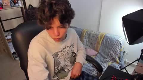 Snapshot of yurii_moody chatting on 25, 10, 2025 yurii_moody online show from 25, 10, 2025