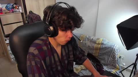 Snapshot of yurii_moody chatting on 6, 11, 2025 yurii_moody online show from 6, 11, 2025