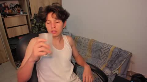 Snapshot of yurii_moody chatting on 24, 11, 2025 yurii_moody online show from 24, 11, 2025