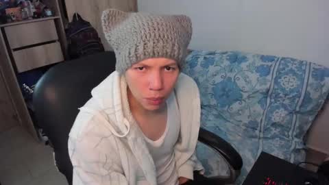 Snapshot of yurii_moody chatting on 5, 12, 2025 yurii_moody online show from 5, 12, 2025