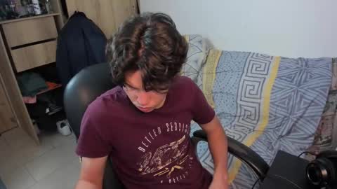 Snapshot of yurii_moody chatting on 1, 2, 2026 yurii_moody online show from 1, 2, 2026