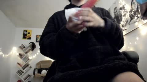 paola online show from 8, 1, 2025