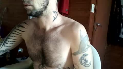 Snapshot of yuumis chatting on 2, 4, 2026 Yuumi online show from 2, 4, 2026