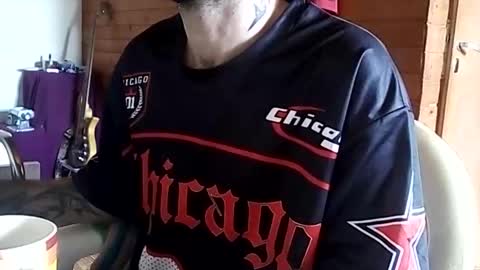 Snapshot of yuumis chatting on 3, 4, 2026 Yuumi online show from 3, 4, 2026