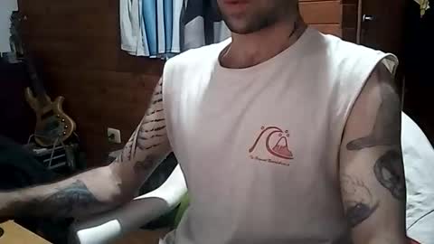 Snapshot of yuumis chatting on 16, 4, 2026 Yuumi online show from 16, 4, 2026