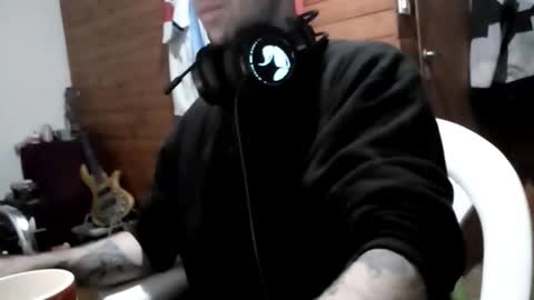 Snapshot of yuumis chatting on 17, 4, 2026 Yuumi online show from 17, 4, 2026