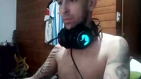 Snapshot of yuumis chatting on 27, 4, 2026 Yuumi online show from 27, 4, 2026