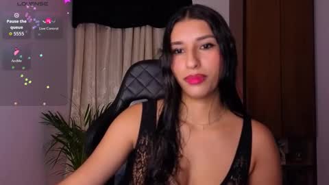 Snapshot of yuziidreams chatting on 14, 3, 2026 yuzii Im new to these pages so I hope you guys are kind to me. online show from 14, 3, 2026