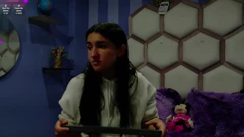 Snapshot of yvi_taylor chatting on 29, 4, 2026 yvi online show from 29, 4, 2026
