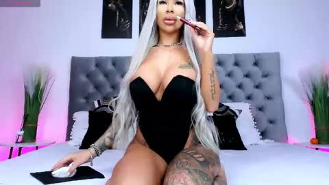 YviAnn online show from 3, 12, 2025