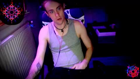 Snapshot of yyscript chatting on 28, 12, 2024   online show from 28, 12, 2024