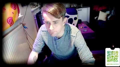 Snapshot of yyscript chatting on 3, 1, 2025   online show from 3, 1, 2025