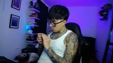 zac_muller1 online show from 12, 1, 2026