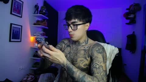 zac_muller1 online show from 10, 4, 2026