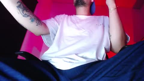 Zac Freelance model online show from 22, 11, 2025