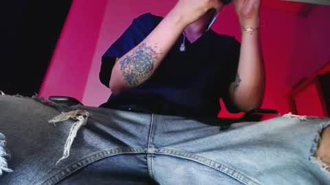 Zac Freelance model online show from 14, 12, 2025