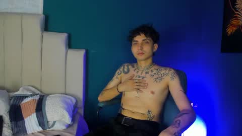 Snapshot of zacck_tattoo chatting on 22, 7, 2026 Zack online show from 22, 7, 2026