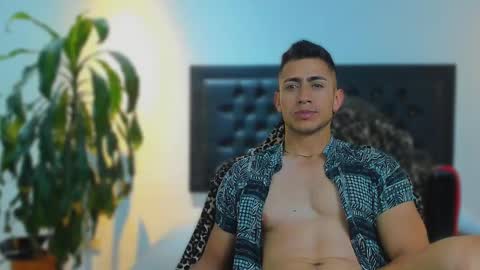 zachpri20 online show from 9, 10, 2025