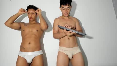 Snapshot of zack_and_alan chatting on 26, 9, 2025 zack online show from 26, 9, 2025