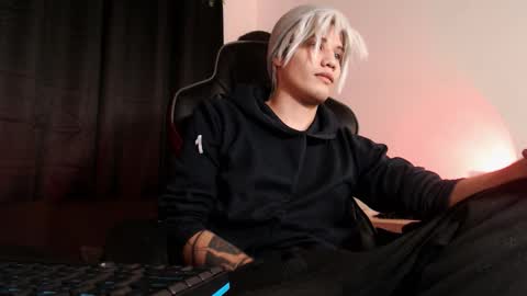 Snapshot of zack_morgan chatting on 21, 12, 2025 zack_morgan online show from 21, 12, 2025