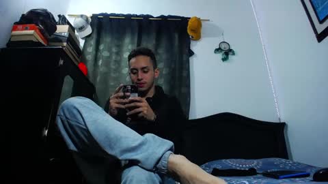 Snapshot of zackdriussyx chatting on 9, 2, 2025 zackdriussyx online show from 9, 2, 2025