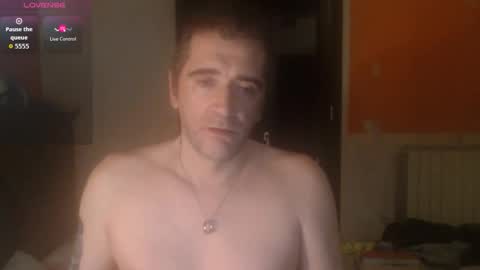 Snapshot of zackhot31 chatting on 21, 10, 2025 Ivan online show from 21, 10, 2025