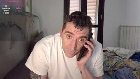 Snapshot of zackhot31 chatting on 13, 5, 2026 Ivan online show from 13, 5, 2026