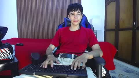 Snapshot of zacktk7 chatting on 14, 12, 2024 zack online show from 14, 12, 2024