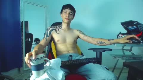 Snapshot of zacktk7 chatting on 14, 1, 2025 zack online show from 14, 1, 2025