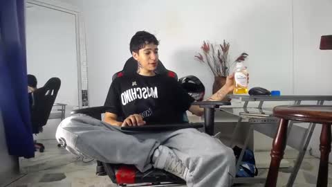 Snapshot of zacktk7 chatting on 17, 1, 2025 zack online show from 17, 1, 2025