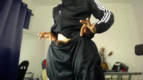 Snapshot of zacktk7 chatting on 22, 1, 2025 zack online show from 22, 1, 2025