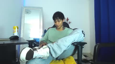 Snapshot of zacktk7 chatting on 3, 2, 2025 zack online show from 3, 2, 2025