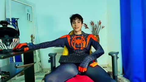 Snapshot of zacktk7 chatting on 15, 2, 2025 zack online show from 15, 2, 2025