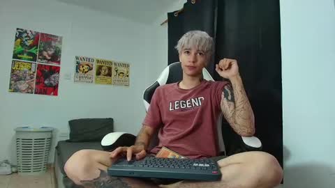 Snapshot of zacktk7 chatting on 1, 3, 2025 zack online show from 1, 3, 2025