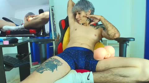 Snapshot of zacktk7 chatting on 5, 3, 2025 zack online show from 5, 3, 2025