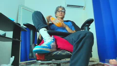 Snapshot of zacktk7 chatting on 6, 3, 2025 zack online show from 6, 3, 2025