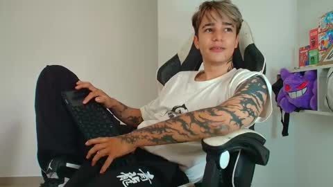 Snapshot of zacktk7 chatting on 3, 2, 2026 zack online show from 3, 2, 2026