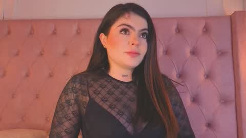 Zafiro  online show from 6, 2, 2026