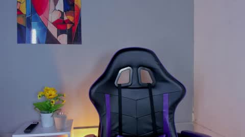 Zafiro Brown online show from 23, 3, 2026