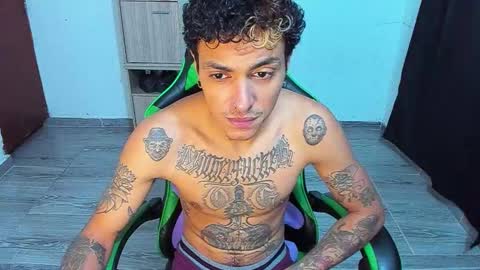 Snapshot of zafirocum chatting on 16, 3, 2026 BiG Zafiro online show from 16, 3, 2026