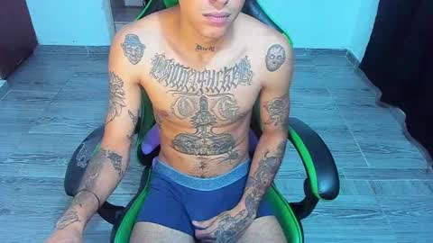 Snapshot of zafirocum chatting on 24, 3, 2026 BiG Zafiro online show from 24, 3, 2026