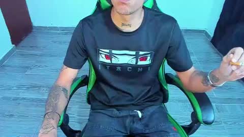 Snapshot of zafirocum chatting on 14, 4, 2026 BiG Zafiro online show from 14, 4, 2026