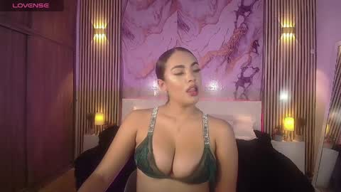 Snapshot of zafirolong chatting on 1, 5, 2026 zafirolong online show from 1, 5, 2026