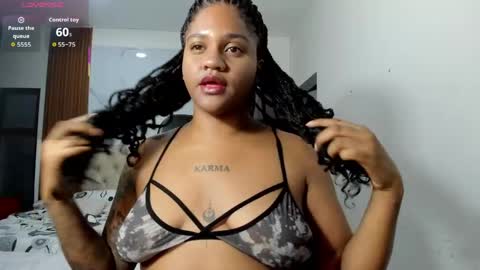 Snapshot of zahra_rose chatting on 25, 4, 2026 zahra_rose online show from 25, 4, 2026