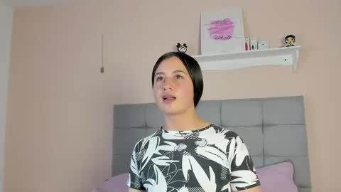 Snapshot of zaida_1 chatting on 22, 4, 2026 Zaida online show from 22, 4, 2026