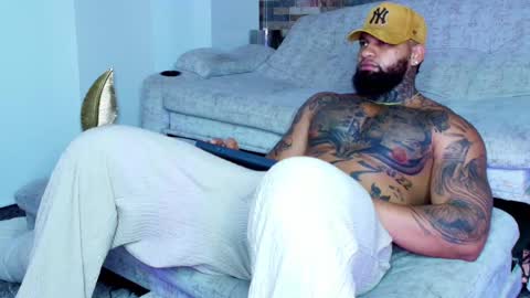 Snapshot of zain_diesel7 chatting on 1, 10, 2025 INSTAGRAM yormanfit7 online show from 1, 10, 2025