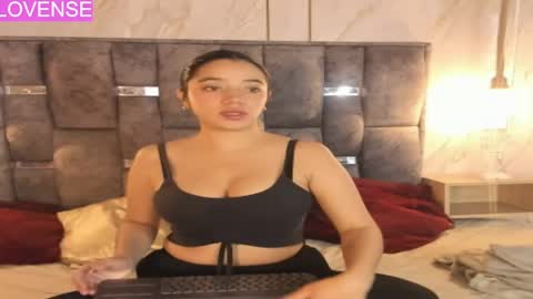 Snapshot of zaira_bonny chatting on 7, 5, 2026 Zaira Bonny online show from 7, 5, 2026