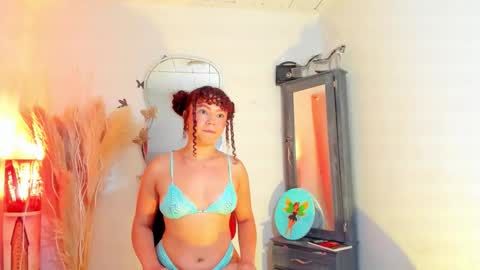 Snapshot of zaira_breeze4 chatting on 16, 12, 2025 ZAIRA online show from 16, 12, 2025